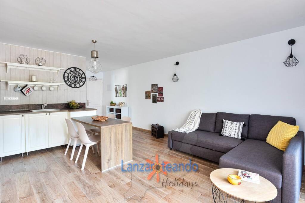 Vivienda Vacacional Cactus Коста-Тегісе Екстер'єр фото